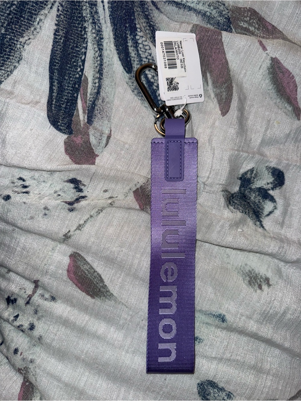 Lululemon Never Lost Keychain Dark Lavender/White Opal